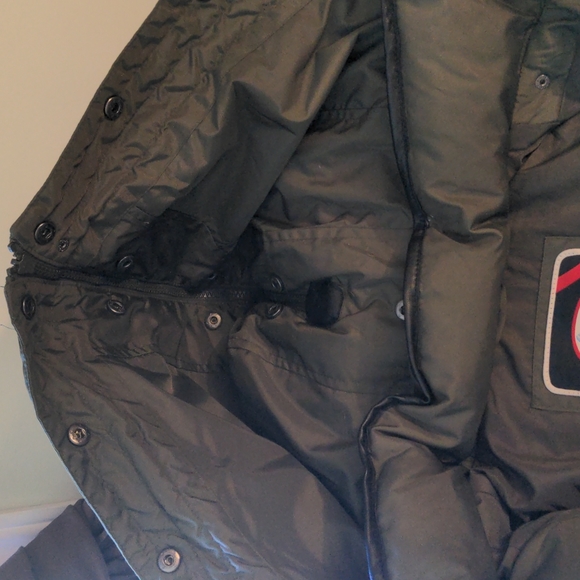 Olive Green Pajar Parka with fur lined hood - Picture 7 of 11